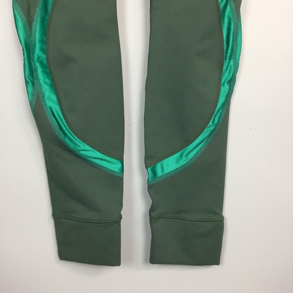 Fabletics High-Waisted PowerHold Shine Leggings - Picture 11 of 16